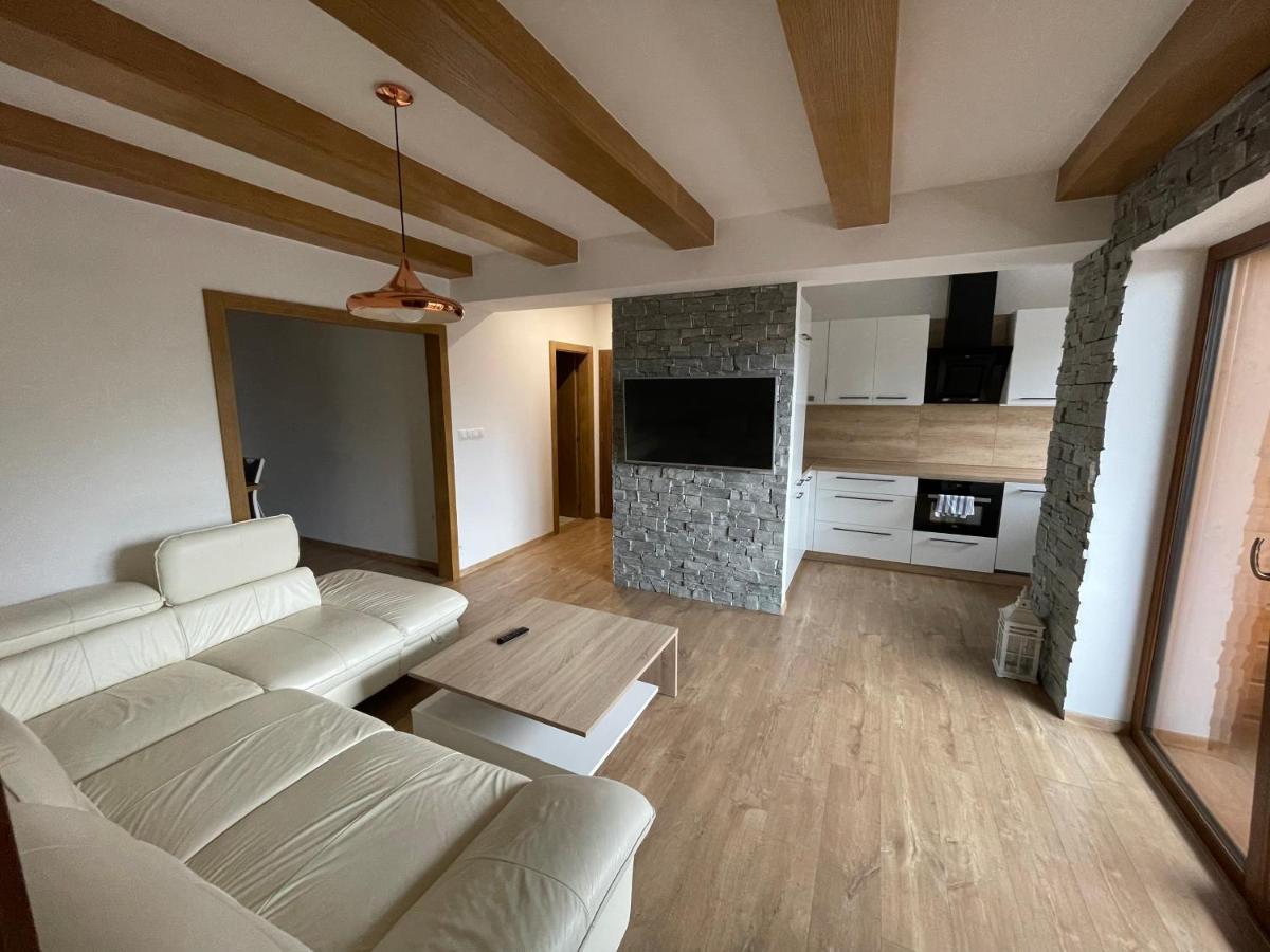 Apartman 21, Apartmanovy Dom Romantika, Trangoska, Chopok Juh Horná Lehota 외부 사진